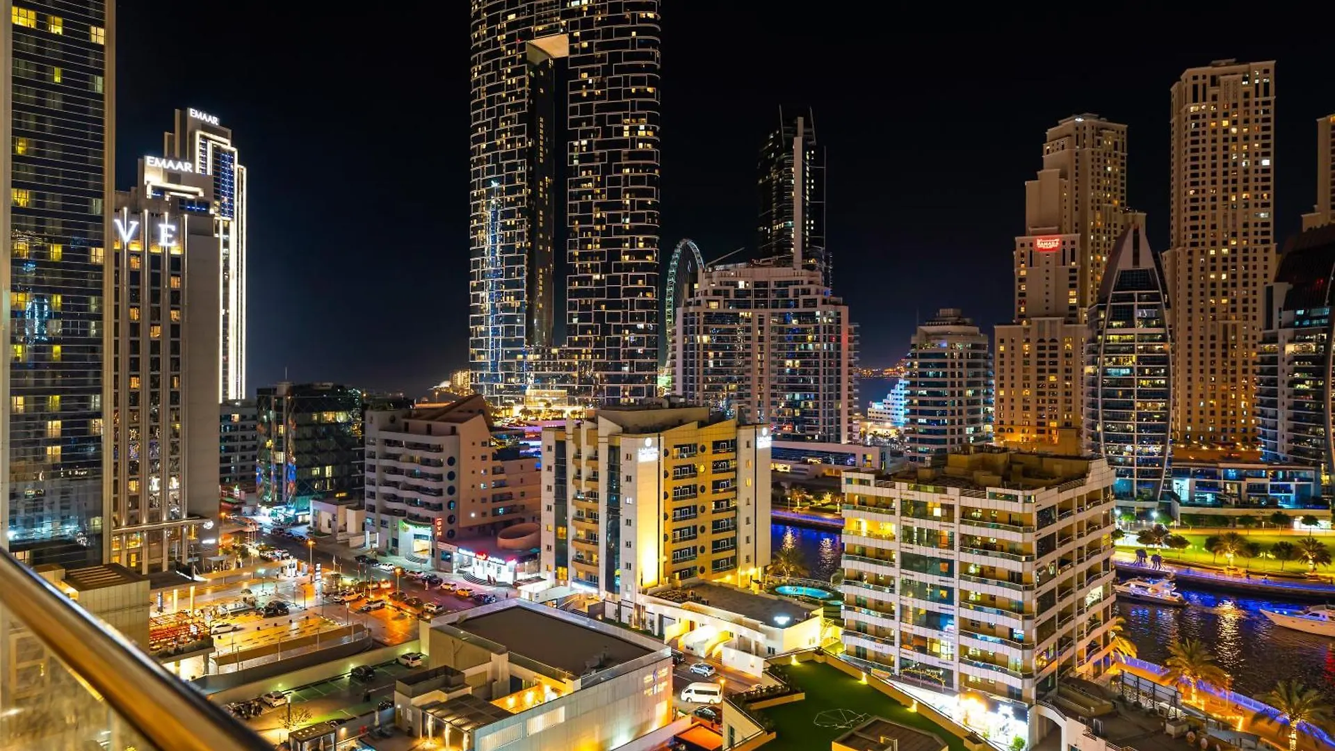 Apartment Luxurious 2Br Apt With Marina View & Private Jacuzzi Dubai
