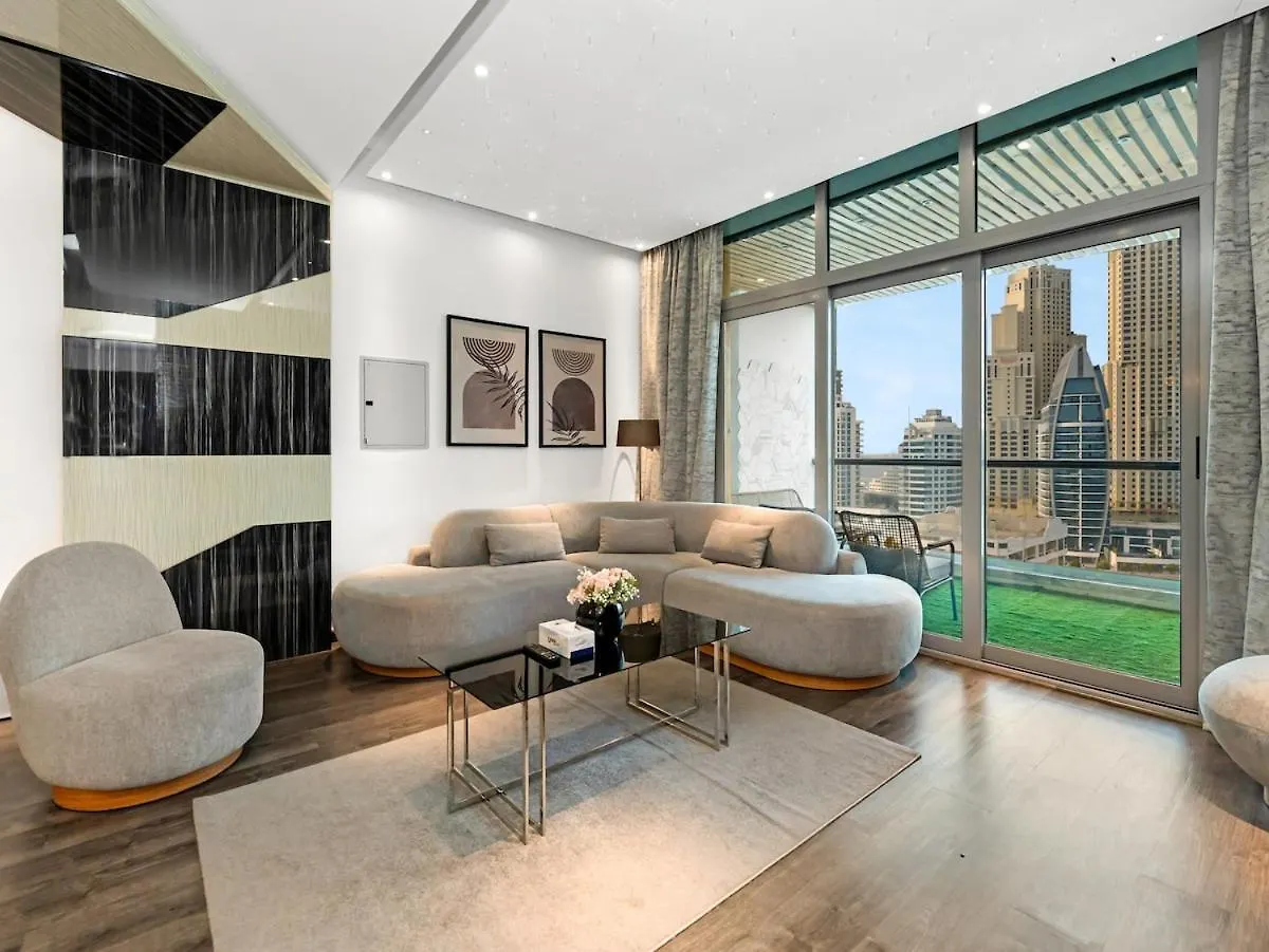Apartment Luxurious 2Br Apt With Marina View & Private Jacuzzi Dubai